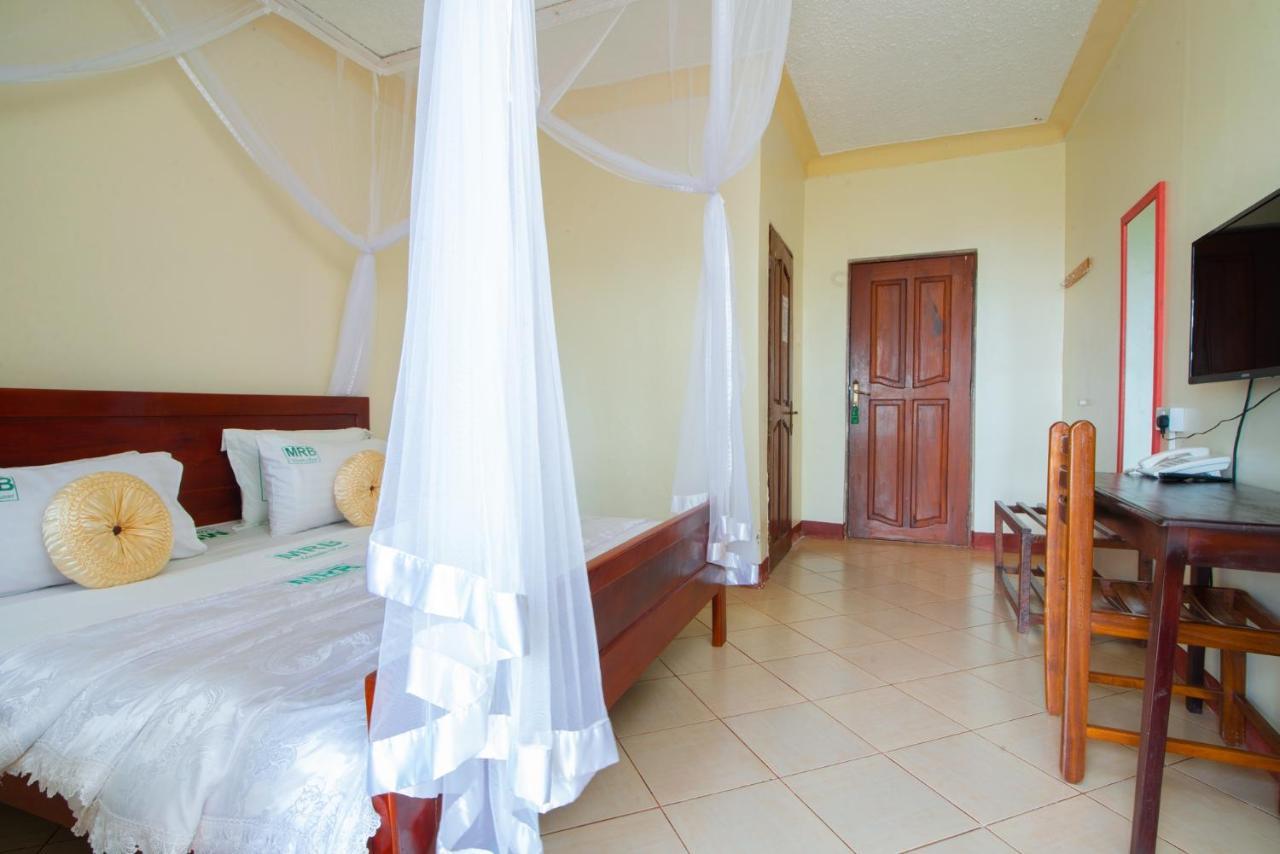 Mirembe Resort Beach Hotel Ssese Kalangala Dış mekan fotoğraf