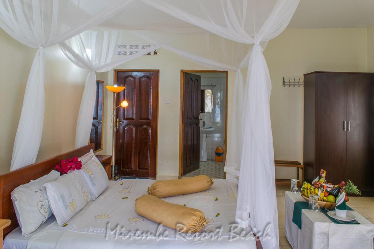 Mirembe Resort Beach Hotel Ssese Kalangala Dış mekan fotoğraf
